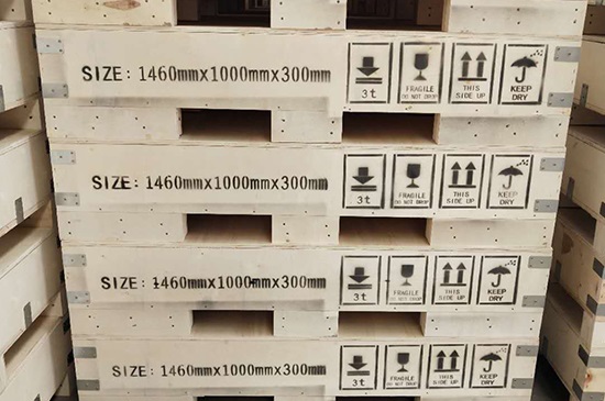 ���b����