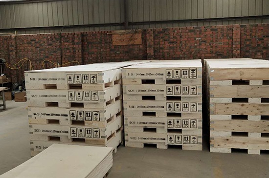 ���b����